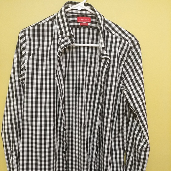 [Sold] Zara Gingham Shirt - Picture 1 of 2